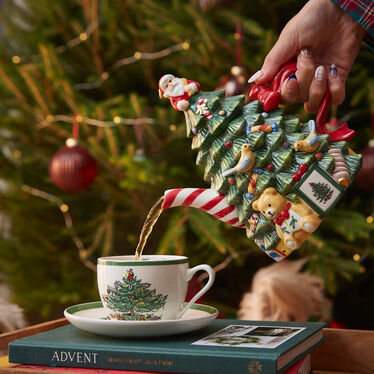 Christmas Tree Teapot